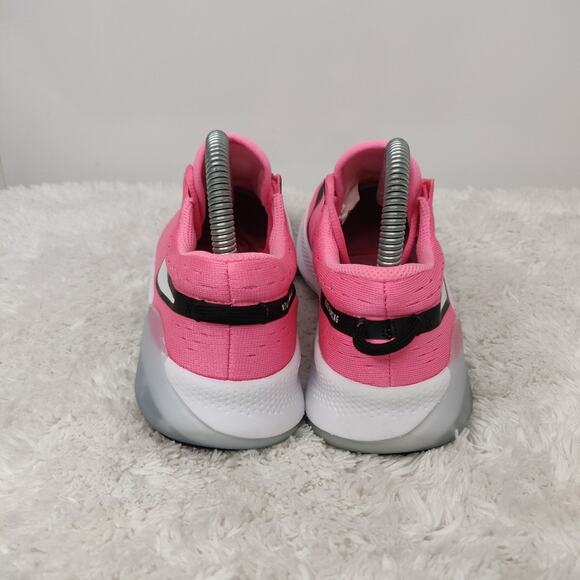 New Nike  pink running sneakers sz 5 youth 6.5W - Picture 8 of 9